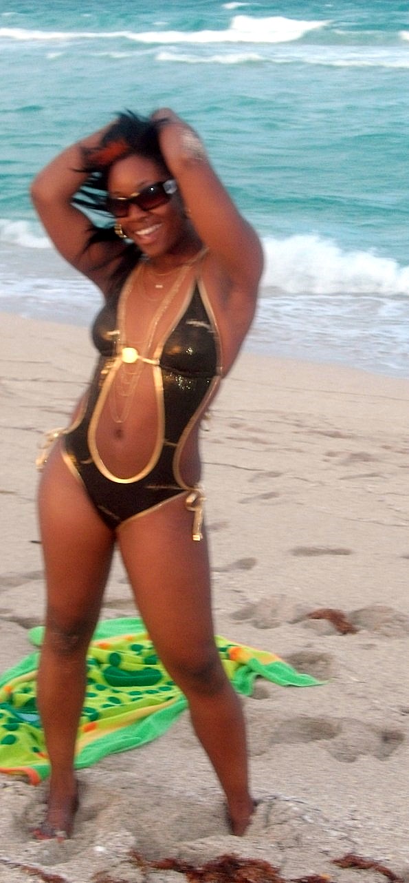 Female model photo shoot of NuNu LaBelle in Miami, FL