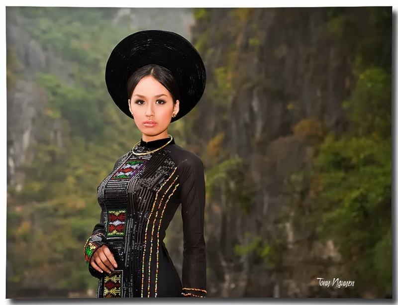 Male model photo shoot of Tony Nguyen Photography in Ha Long Viet Nam