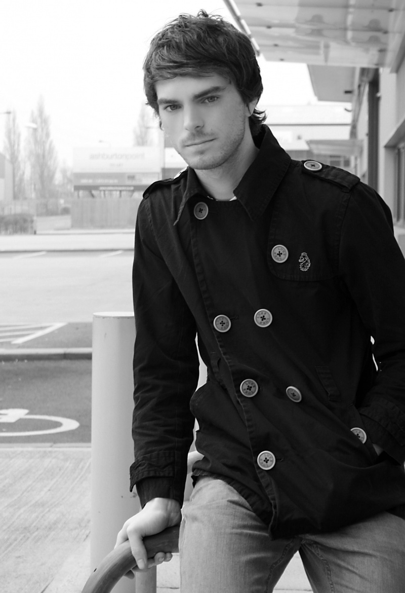 Male model photo shoot of Felix Abba