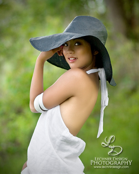 Female model photo shoot of Xiong Thao by PDLStudios in La Crosse