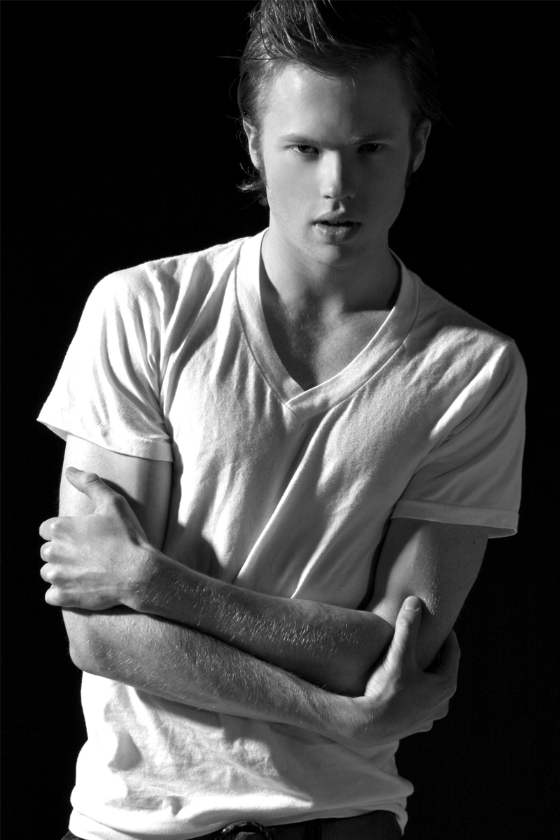Male model photo shoot of Wesley MacInnes