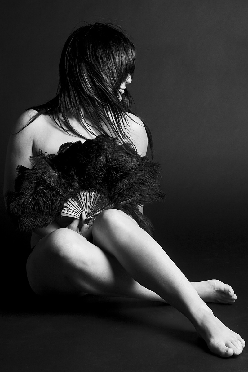 Female model photo shoot of Danika Perreault