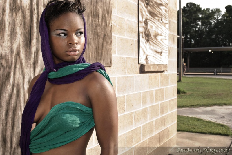 Female model photo shoot of Shaina Kloud in Savannah,Ga