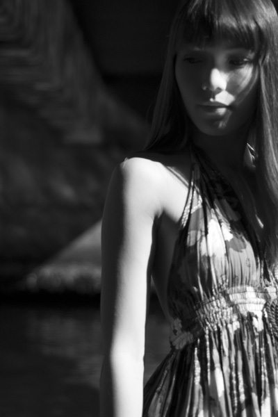 Female model photo shoot of JenniferWilson by portraitierre