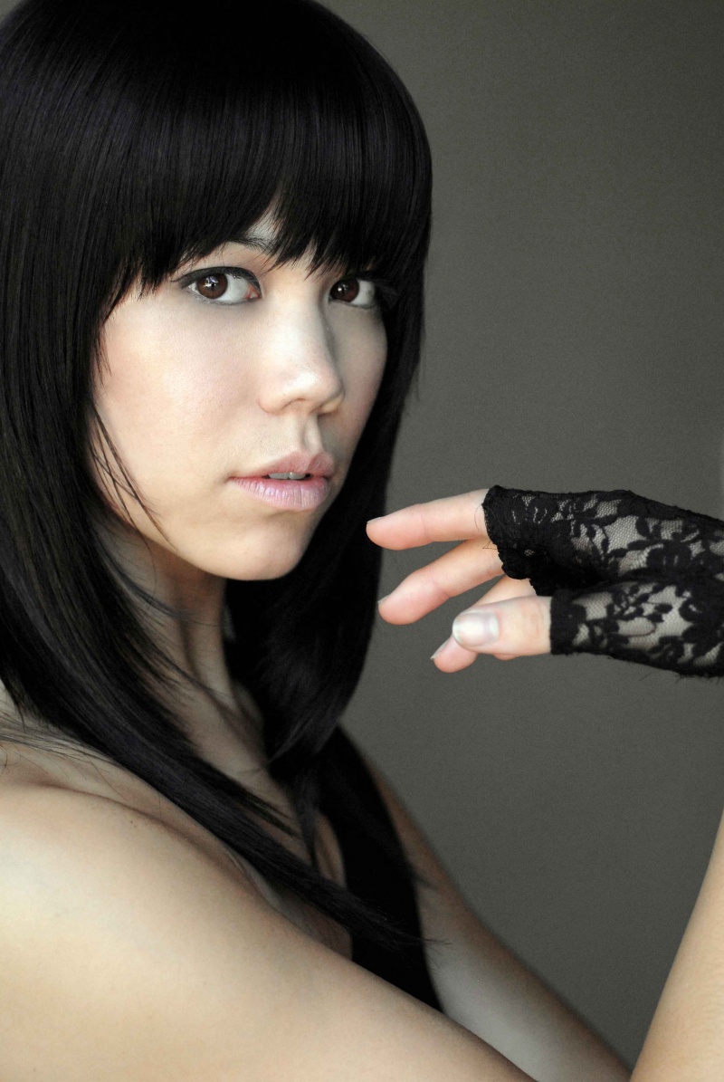 Female model photo shoot of Tracy Shibata