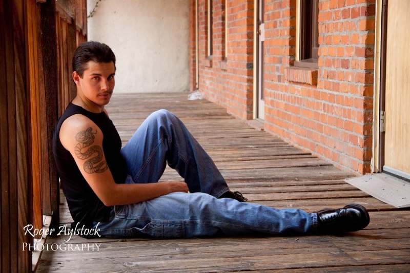 Male model photo shoot of Jared Karl Lowery
