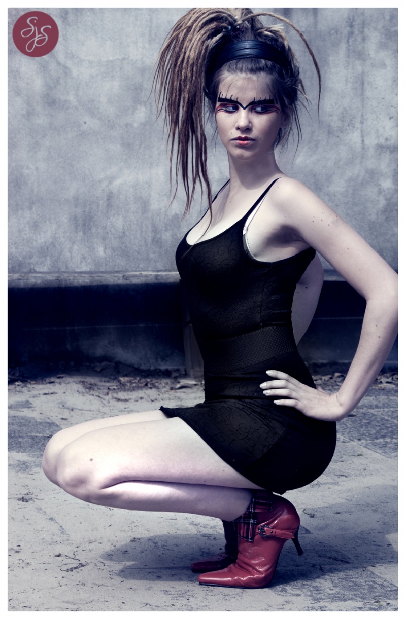 Female model photo shoot of Miumi Rose by Saskia Schoonebeek in haarlem