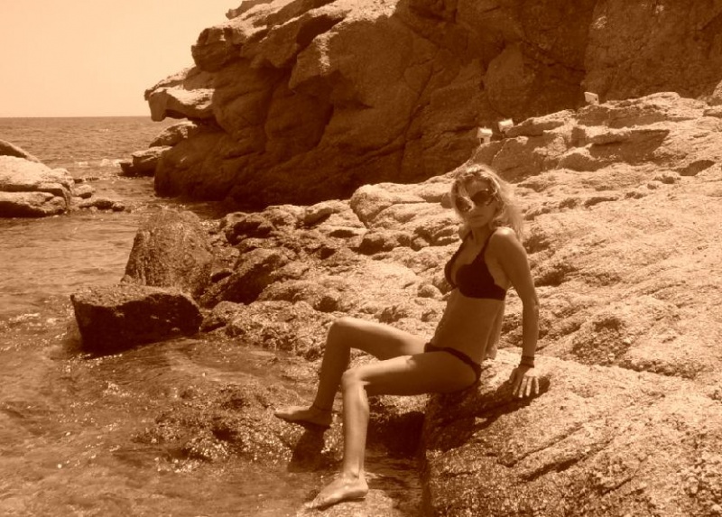 Female model photo shoot of MayaM in Mykonos