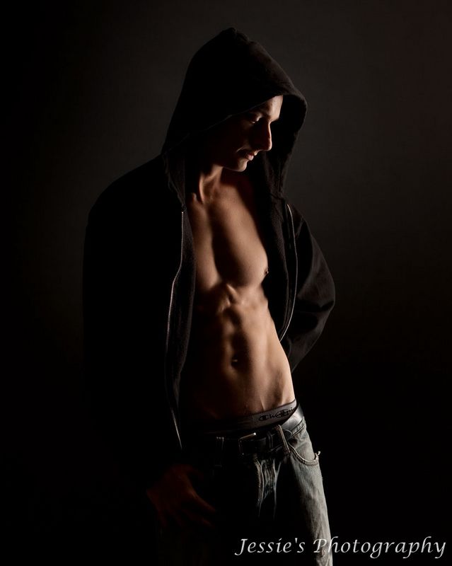 Male model photo shoot of Jesse Griffith by jessies photography in St. Paul