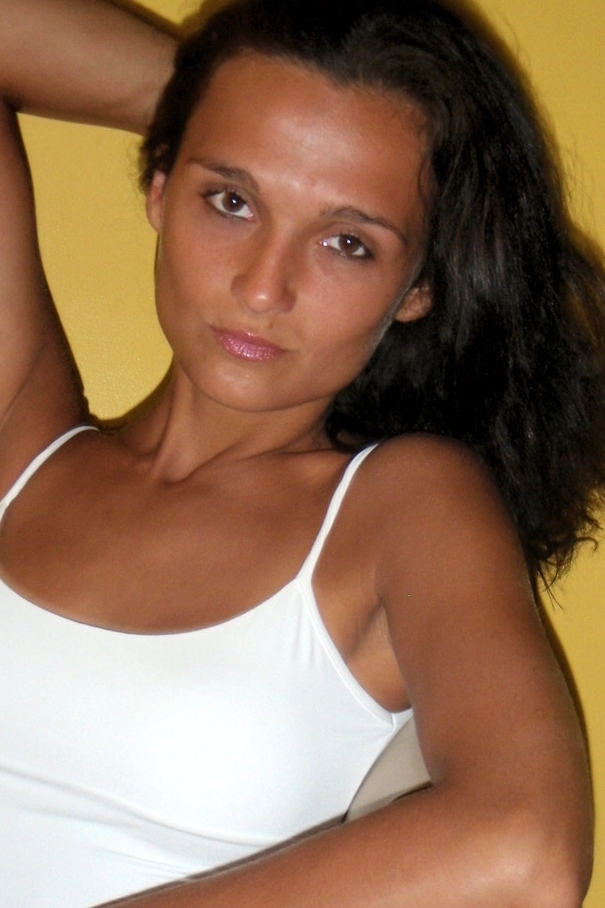 Female model photo shoot of Lilianna1