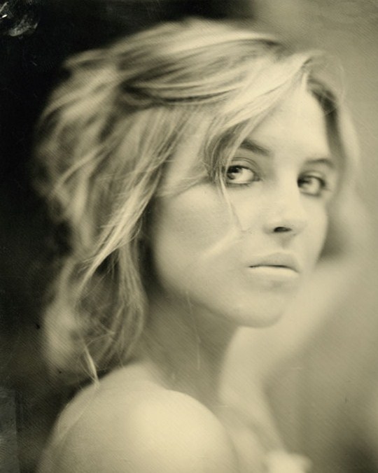 Female model photo shoot of Fallon Jappe