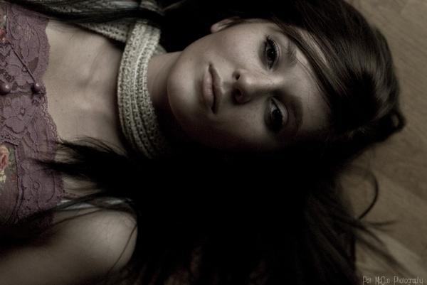 Female model photo shoot of Sarah Ellexson