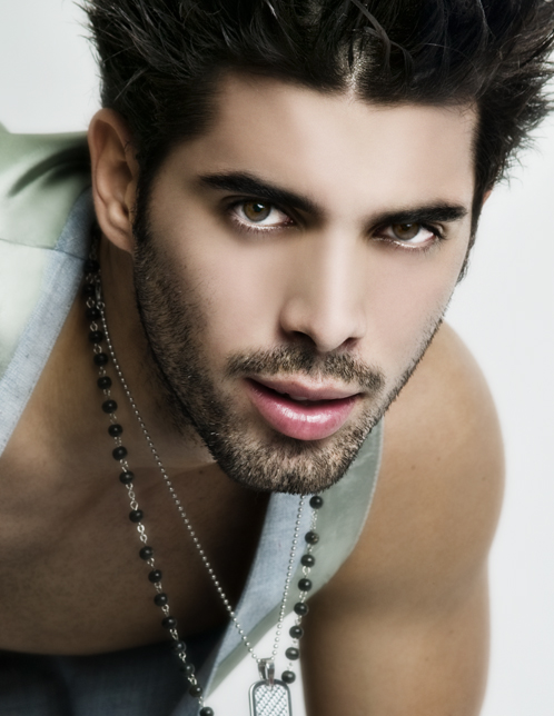 Male model photo shoot of Issam Jalil by Jose Alexzander