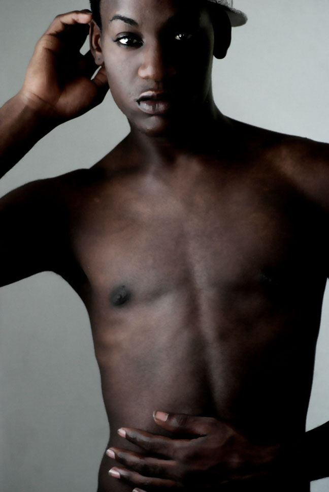 Male model photo shoot of Ken Bonet