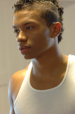 Male model photo shoot of Lorenzo myers BboyLaxe