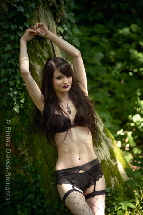 Female model photo shoot of fellfromgrace