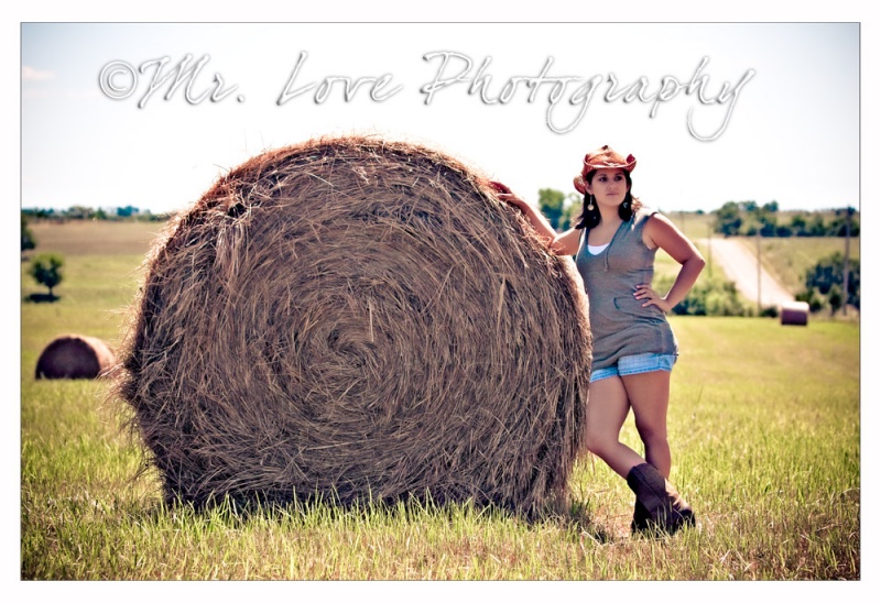 Male and Female model photo shoot of Mr Love Photography and Rabecka Rowe in Kansas
