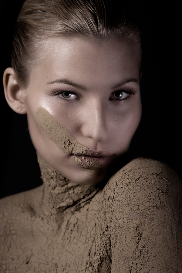Female model photo shoot of Rita B Photography in Stuttgart, makeup by Luise Proksch