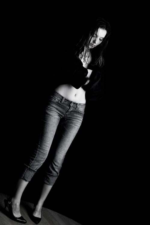 Female model photo shoot of Enisa X