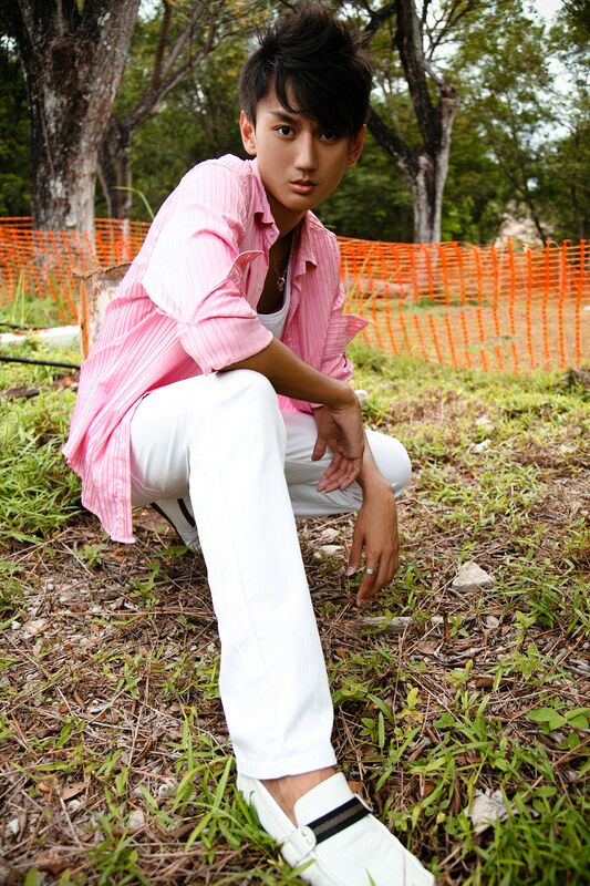 Male model photo shoot of SpencerYang