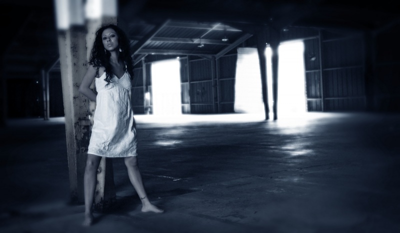 Female model photo shoot of Lori Robinson