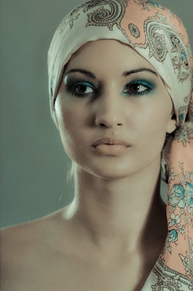 Female model photo shoot of Ayesha Smart