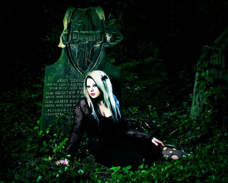 Female model photo shoot of Vampire Princess