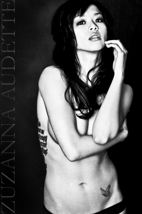 Female model photo shoot of Zuzanna Audette
