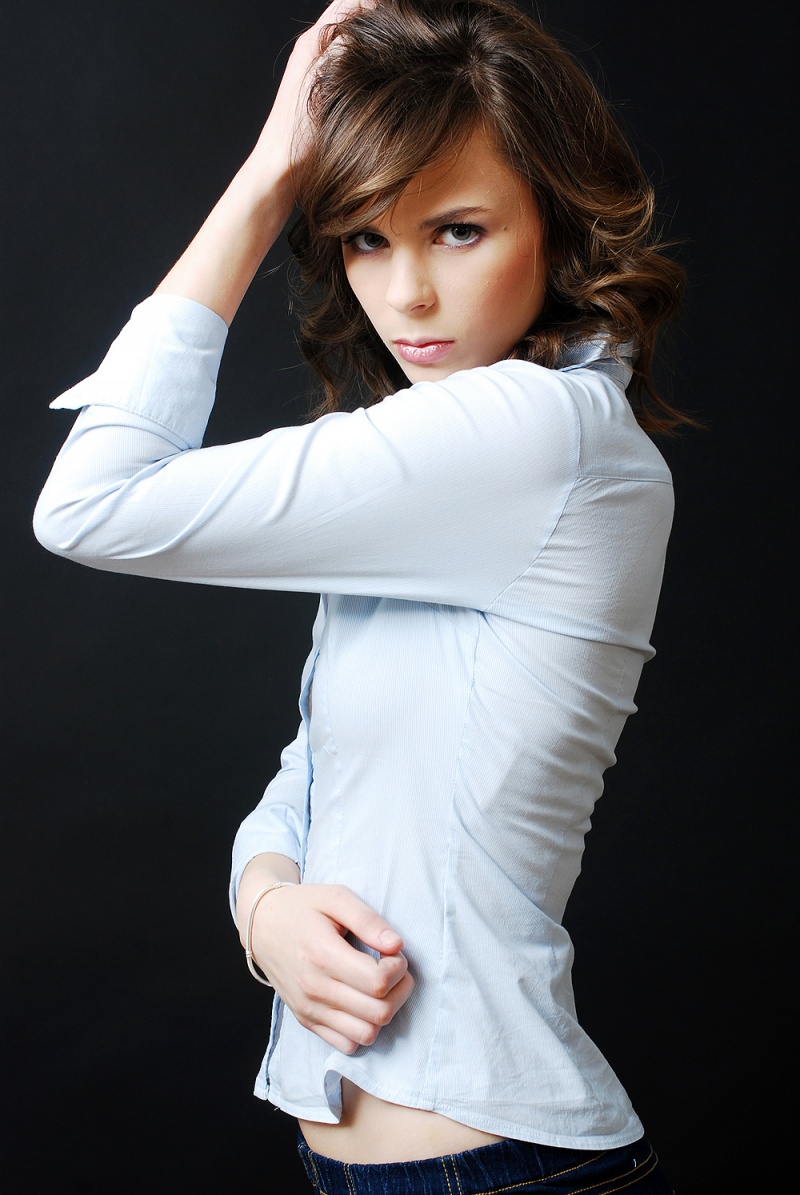 Female model photo shoot of Faye Marsh in Blue Rooms