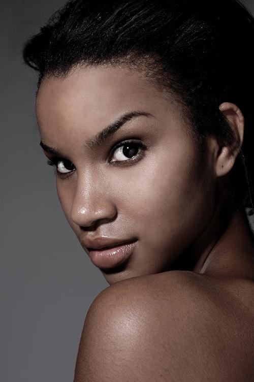 Female model photo shoot of Melisa Renea by ChrisPaul- Chrispimages