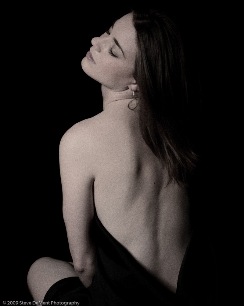 Female model photo shoot of ambyangel by Steve DeMent