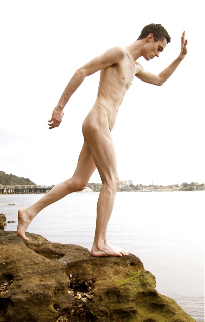 Male model photo shoot of DuncanL by Roberto G Duran