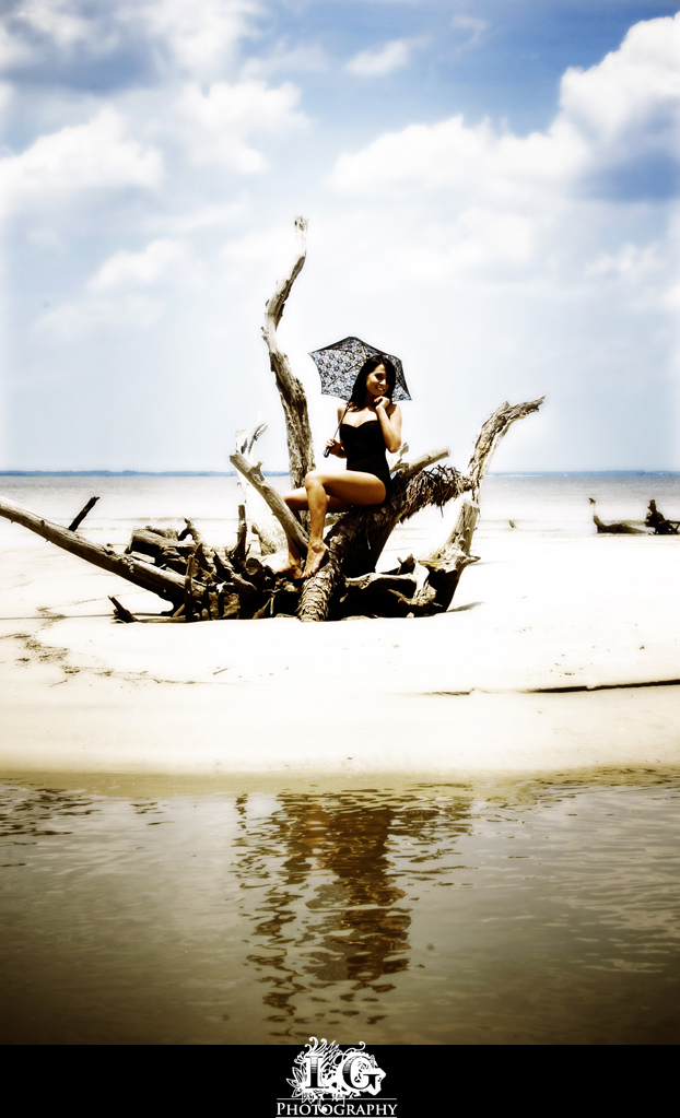 Female model photo shoot of Liz Golden Photography in Jekyll Island