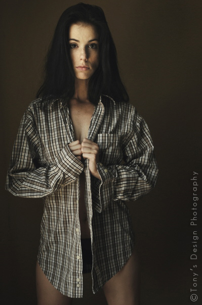 Female model photo shoot of Mist D by TonyTProductions