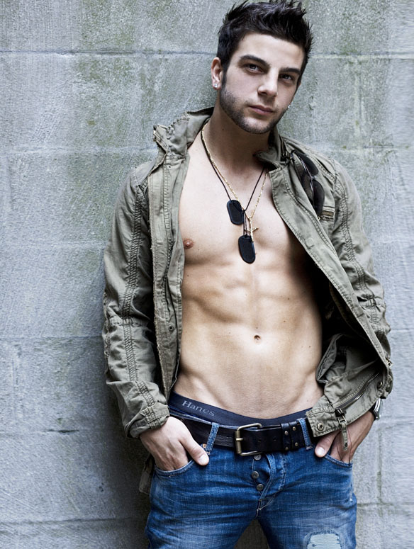 Male model photo shoot of Joey Battaglia