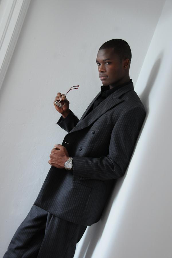 Male model photo shoot of Rodney Pauleus