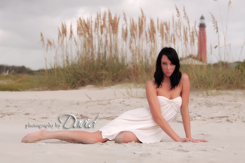 Female model photo shoot of Sara Nutt in Daytona