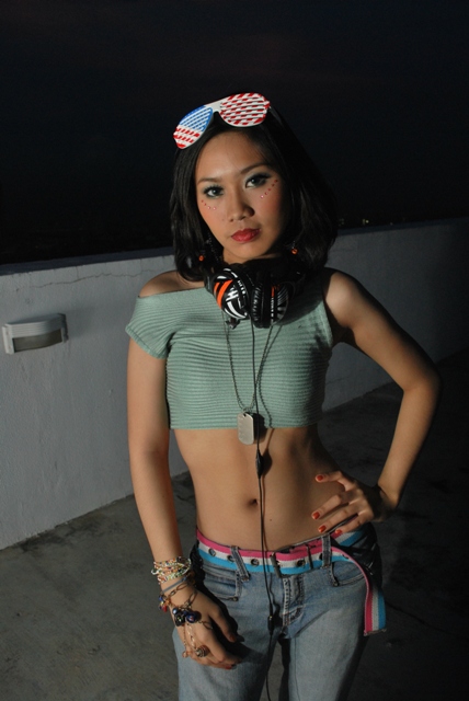 Female model photo shoot of Rachelle Quang