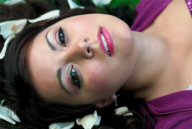 Female model photo shoot of Juliana Montoya by Very Visual