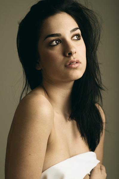 Female model photo shoot of La Ren Milano by Mikael Ramirez