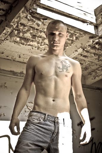 Male model photo shoot of Dustin McBride