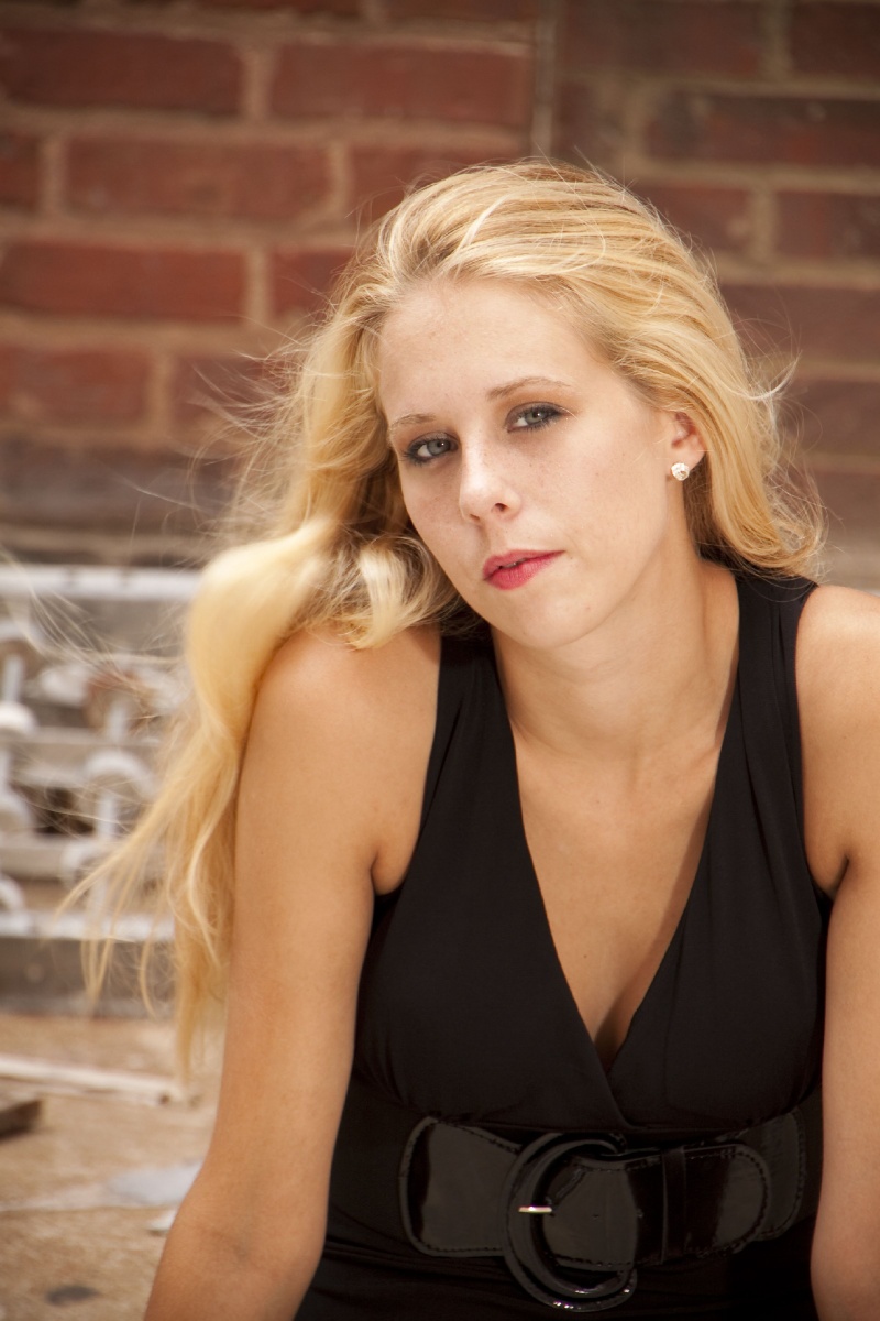 Female model photo shoot of Leigha Quinlan in Downtown Raleigh