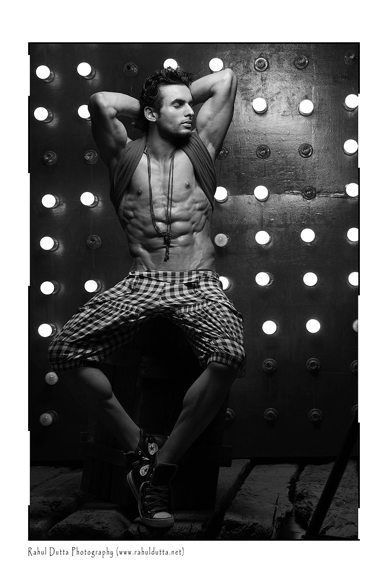 Male model photo shoot of Guru in New Delhi, India