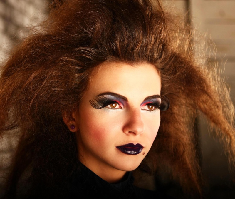 Female model photo shoot of babushk