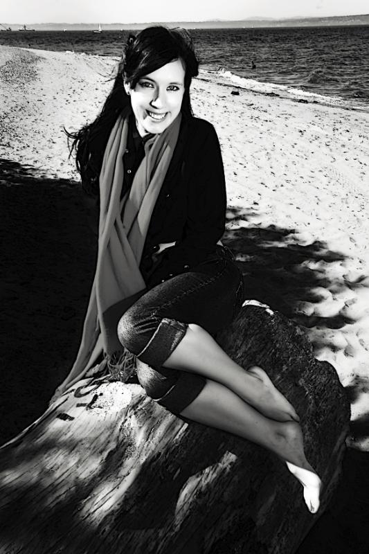 Female model photo shoot of Tara-Belle Lynn by Third Man Images in Golden Gardens