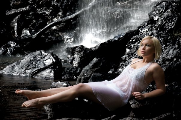 Female model photo shoot of Shia Davis in Springbrook, QLD