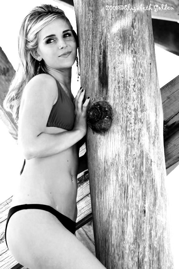 Female model photo shoot of Laura KH in Jacksonville Beach