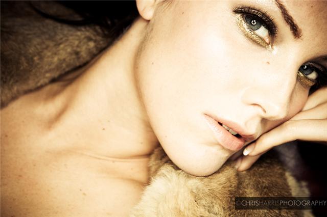 Female model photo shoot of Jojo Copeman