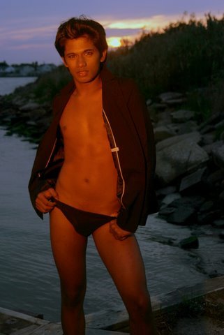 Male model photo shoot of Kyle Isaac by Bx Artist