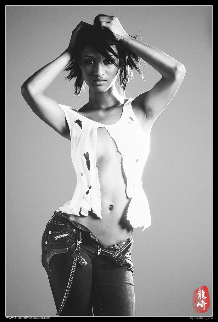 Female model photo shoot of Jasmine Suzette